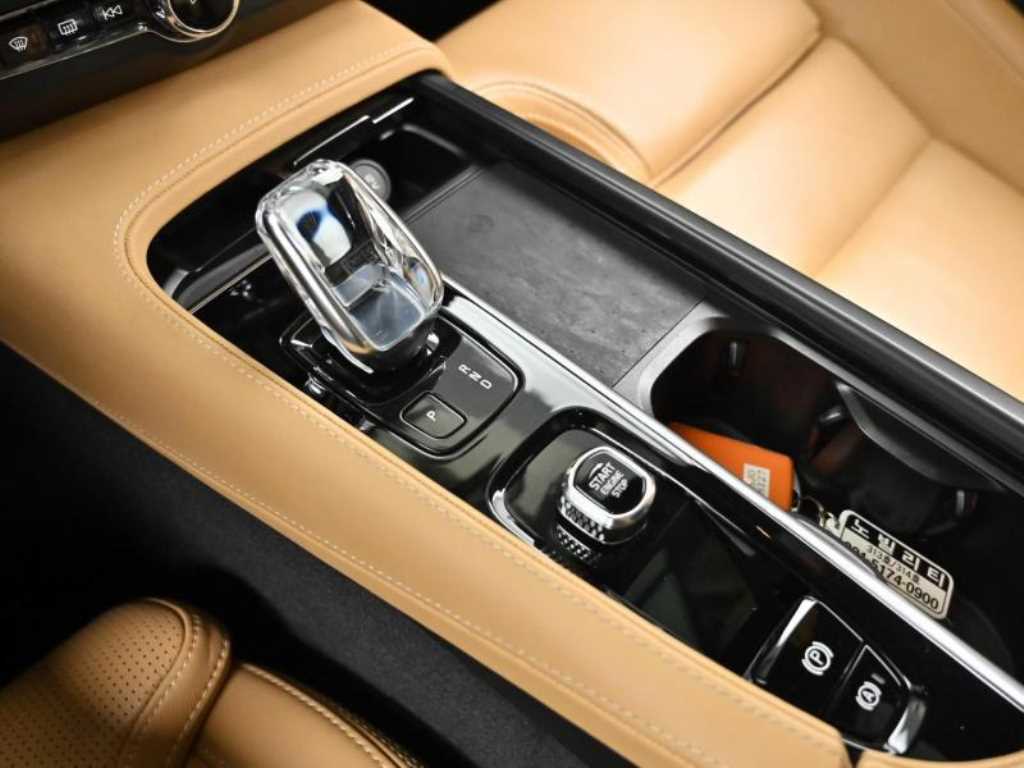 Volvo S90 - Vista 9