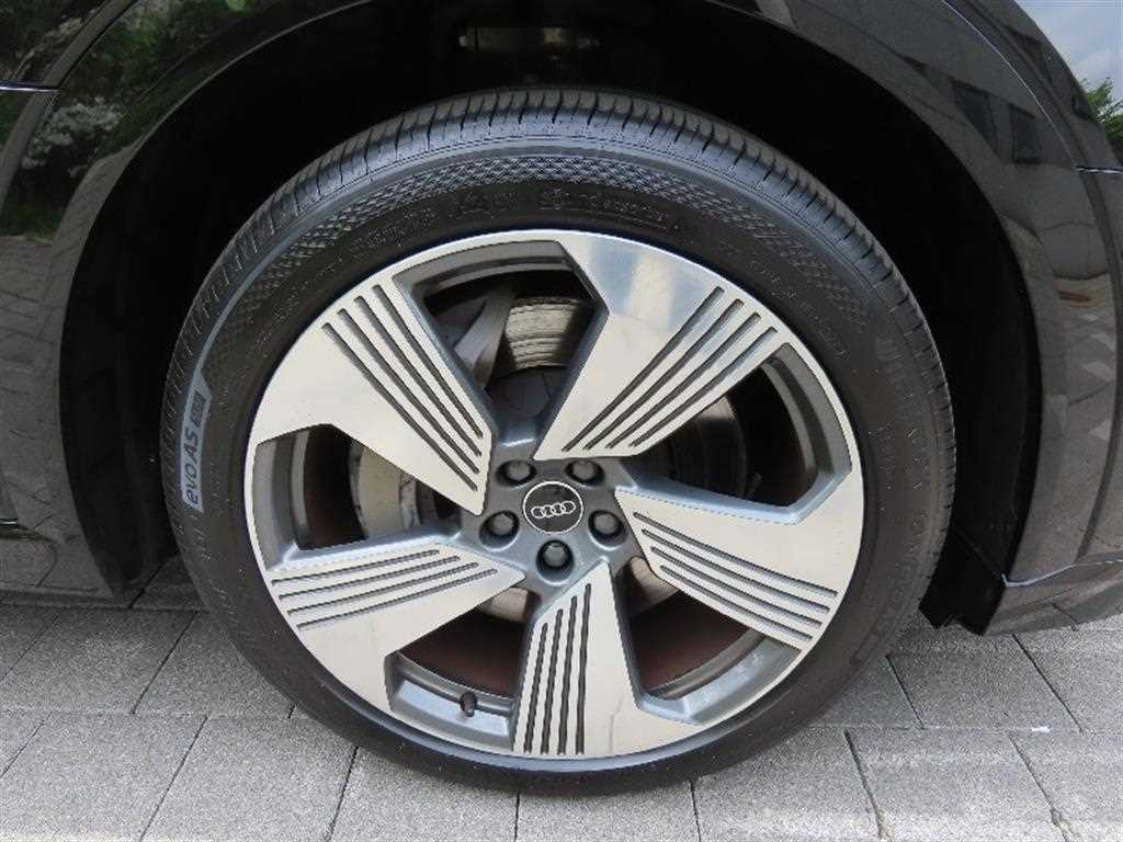 Audi e-Tron 2021 Negro - Importación desde Corea - HF Imports Iquique - Foto 17