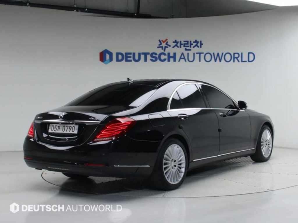 Mercedes Benz S Class - Vista 2