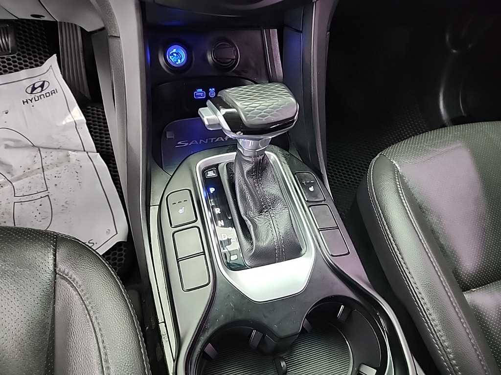 HYUNDAI Santa Fe - Vista 8
