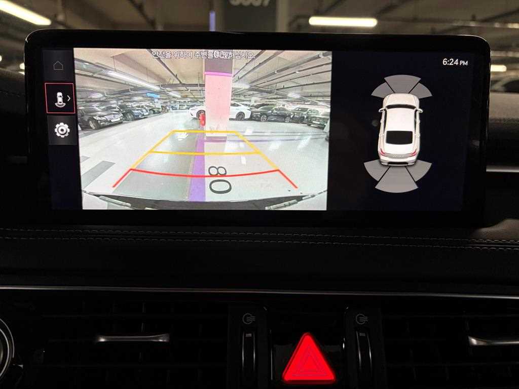 Genesis G70 - Vista 12