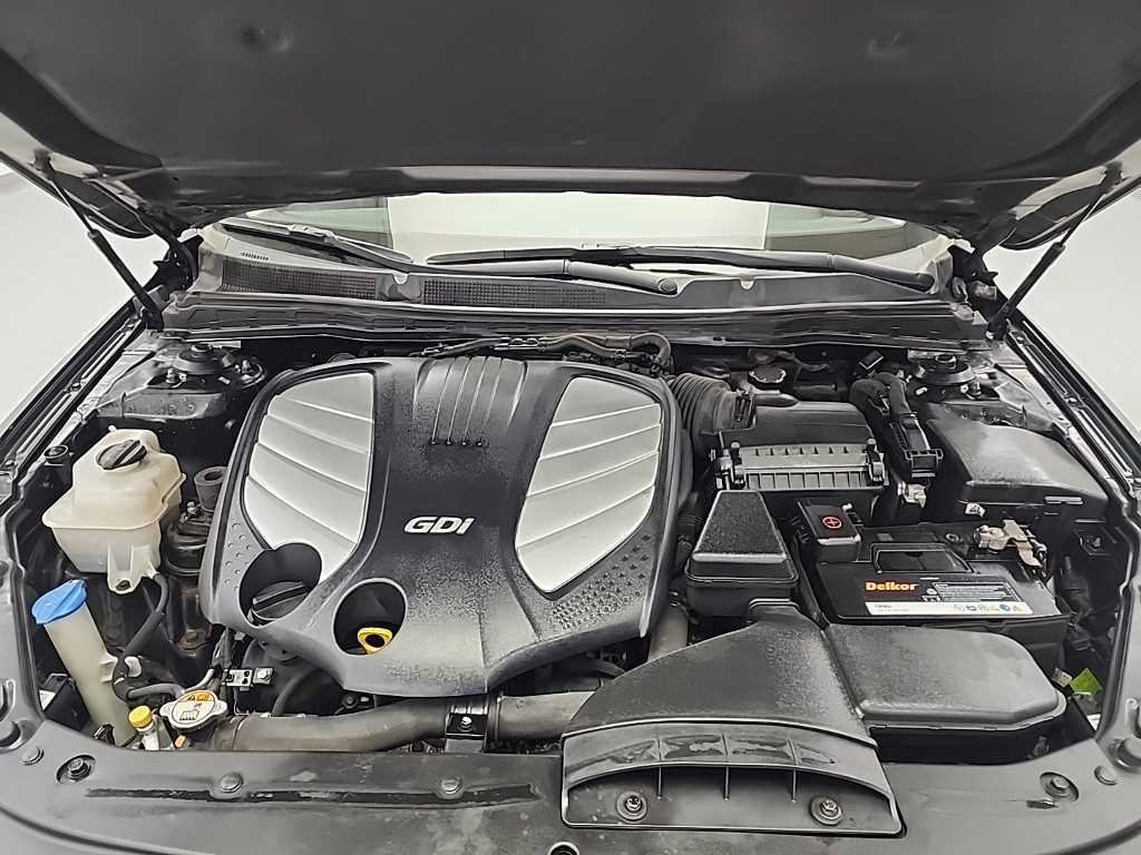 KIA K7 - Vista 5