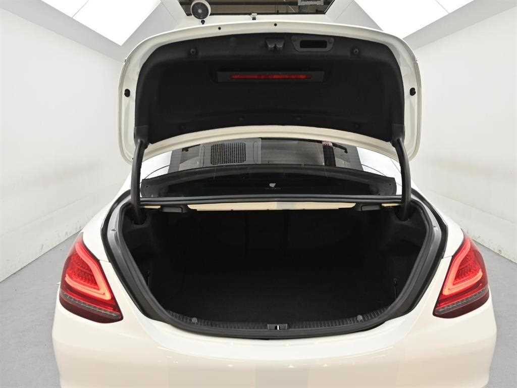 Mercedes Benz C Class 2020 Blanco - Importación desde Corea - HF Imports Iquique - Foto 19