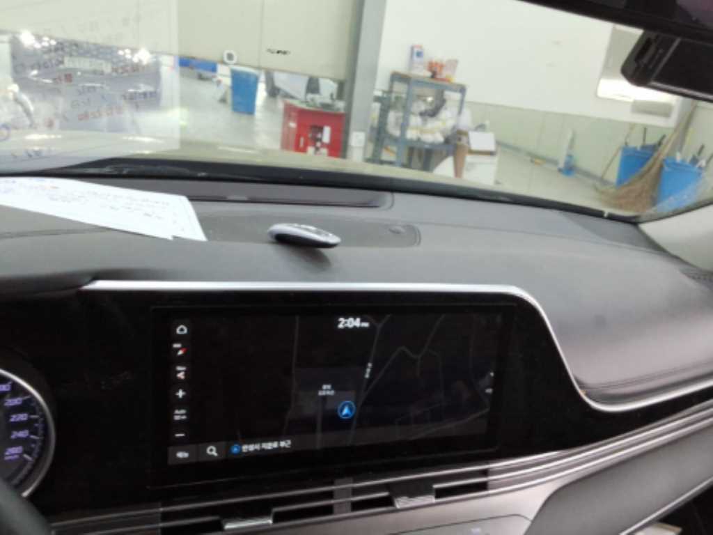 HYUNDAI Grandeur - Vista 6