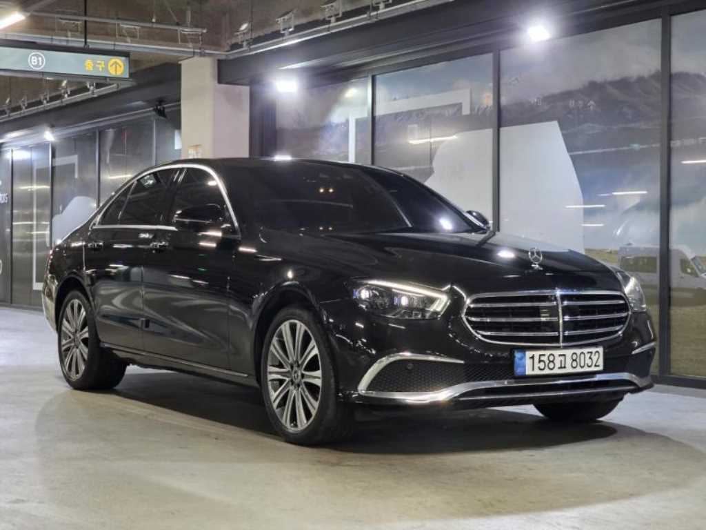 Mercedes Benz E class - Vista 2