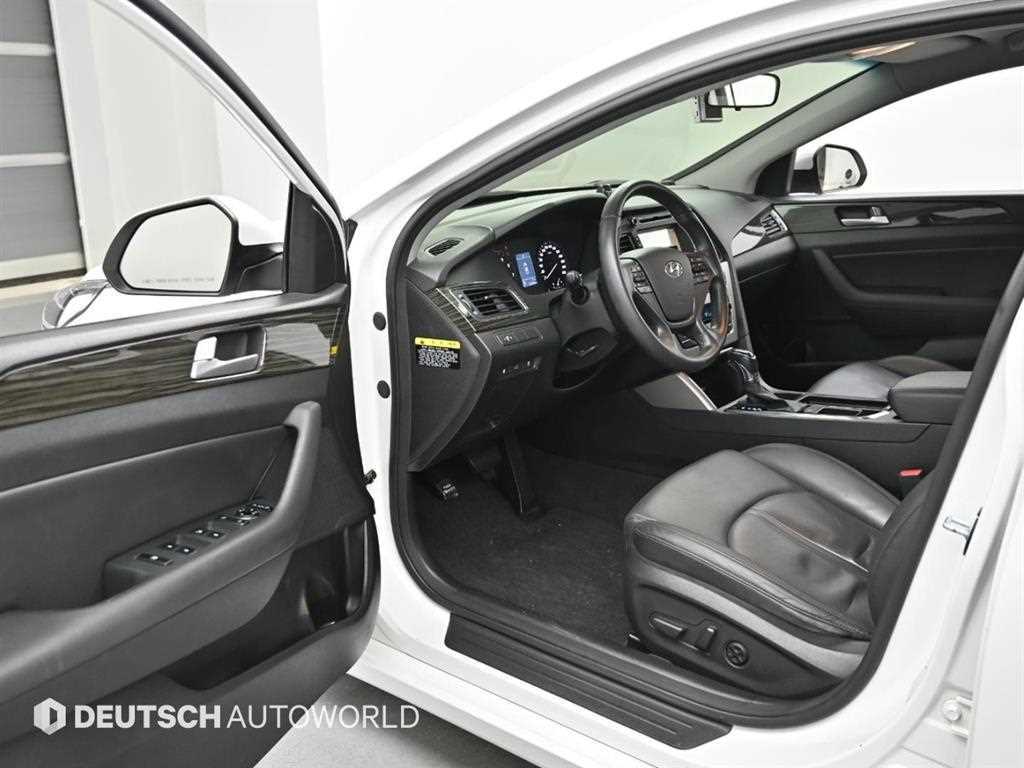 HYUNDAI Sonata - Vista 11