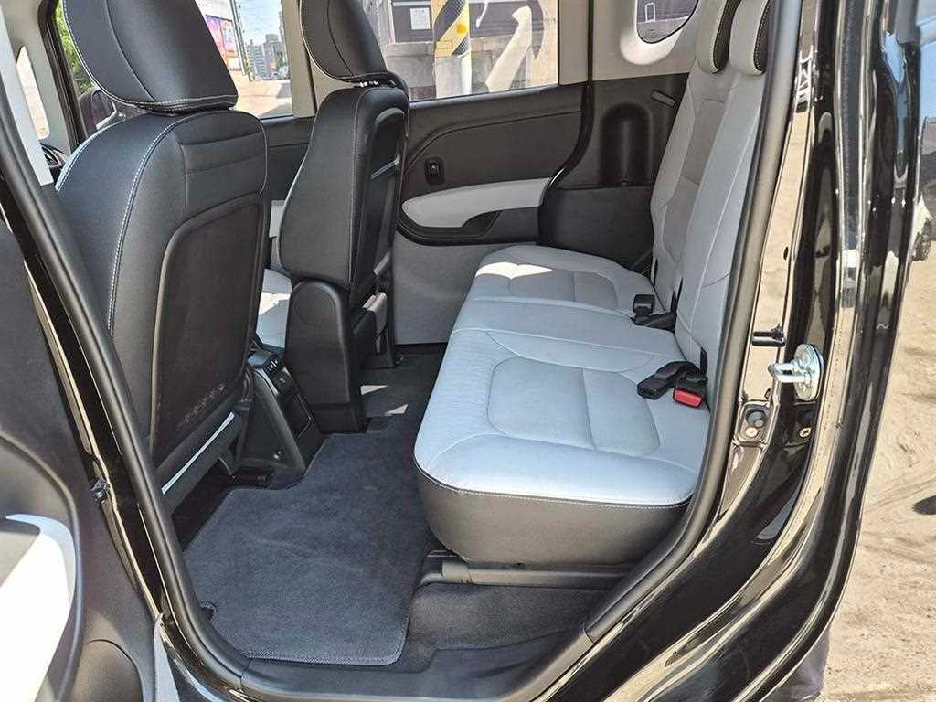KIA Ray - Vista 7