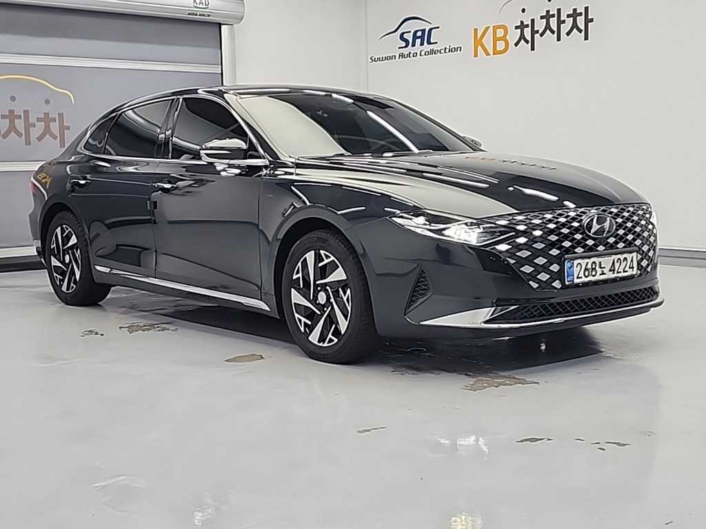 HYUNDAI Grandeur - Vista 4