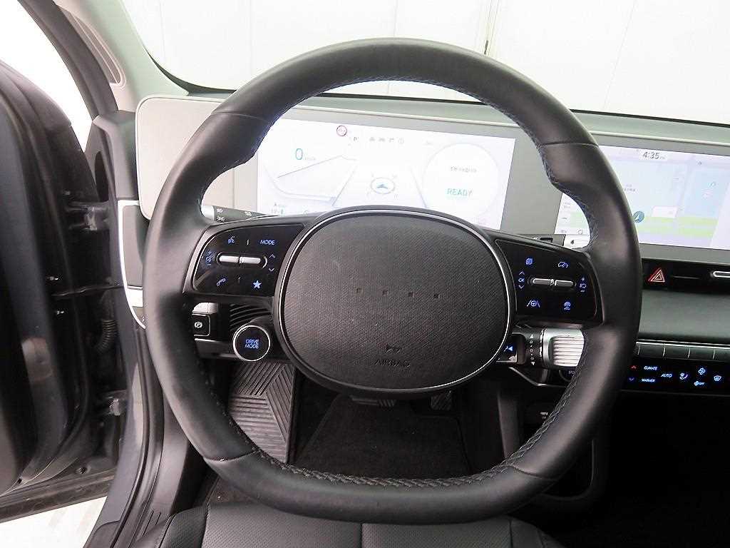 HYUNDAI Ioniq 5 - Vista 8