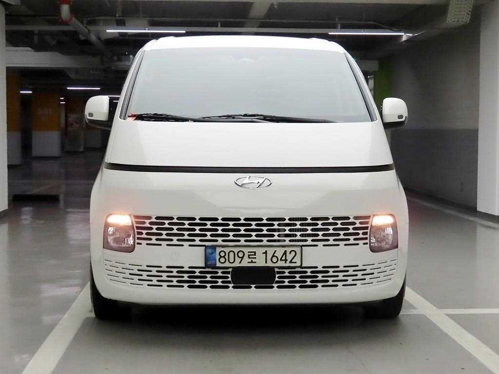 HYUNDAI Staria 2022 Blanco - Importación desde Corea - HF Imports Iquique - Foto 1
