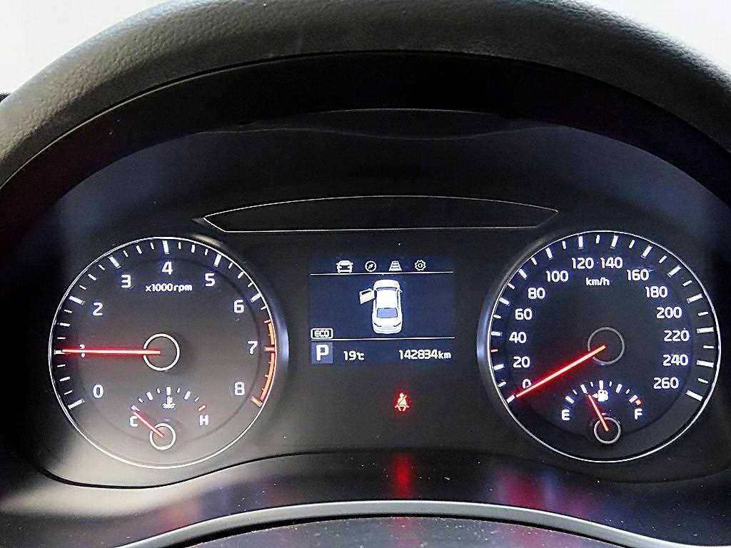 KIA K7 - Vista 8
