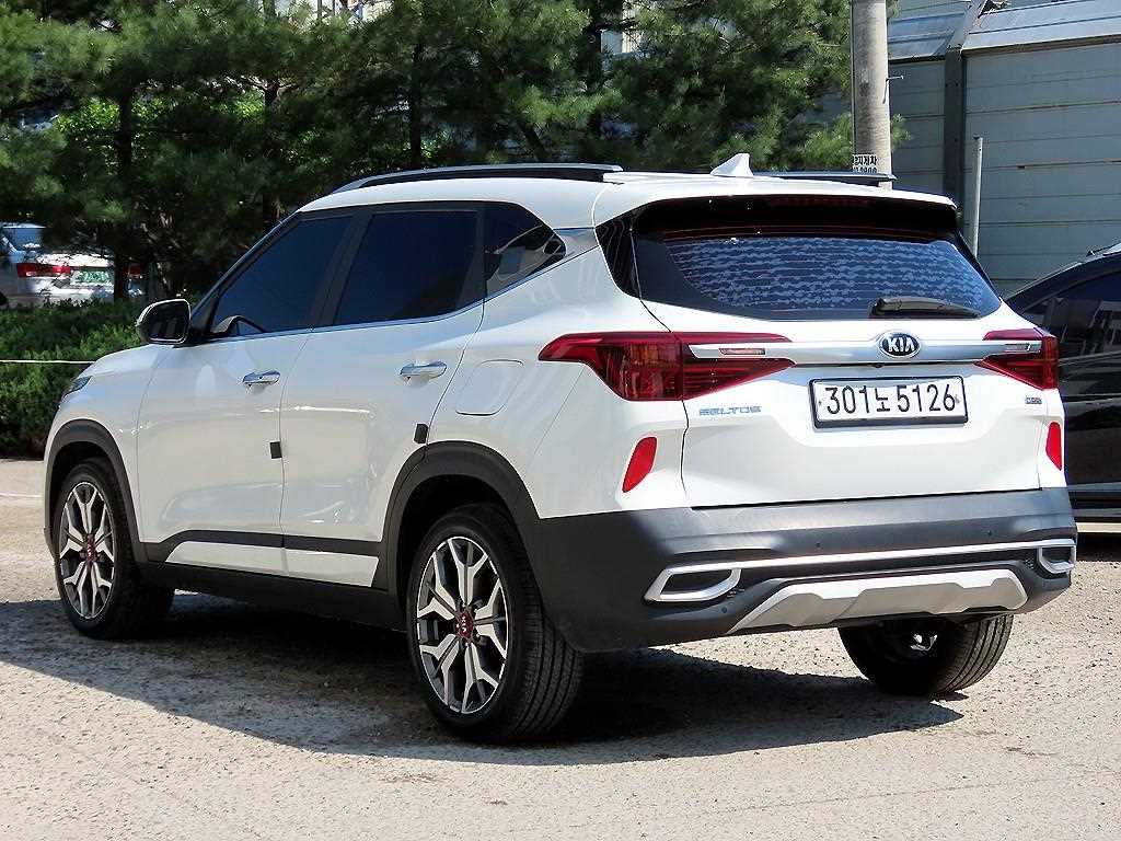 KIA Seltos - Vista 3