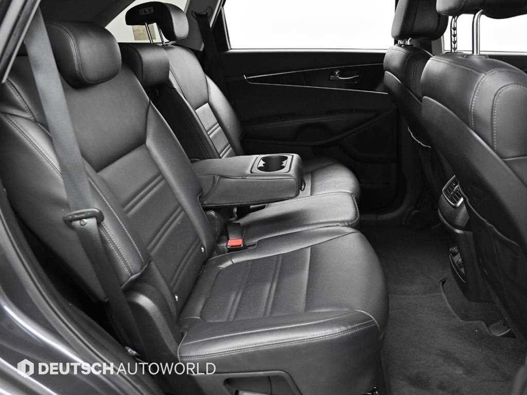 KIA Sorento - Vista 12