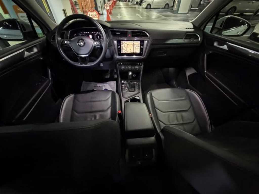 Volkswagen Tiguan - Vista 6