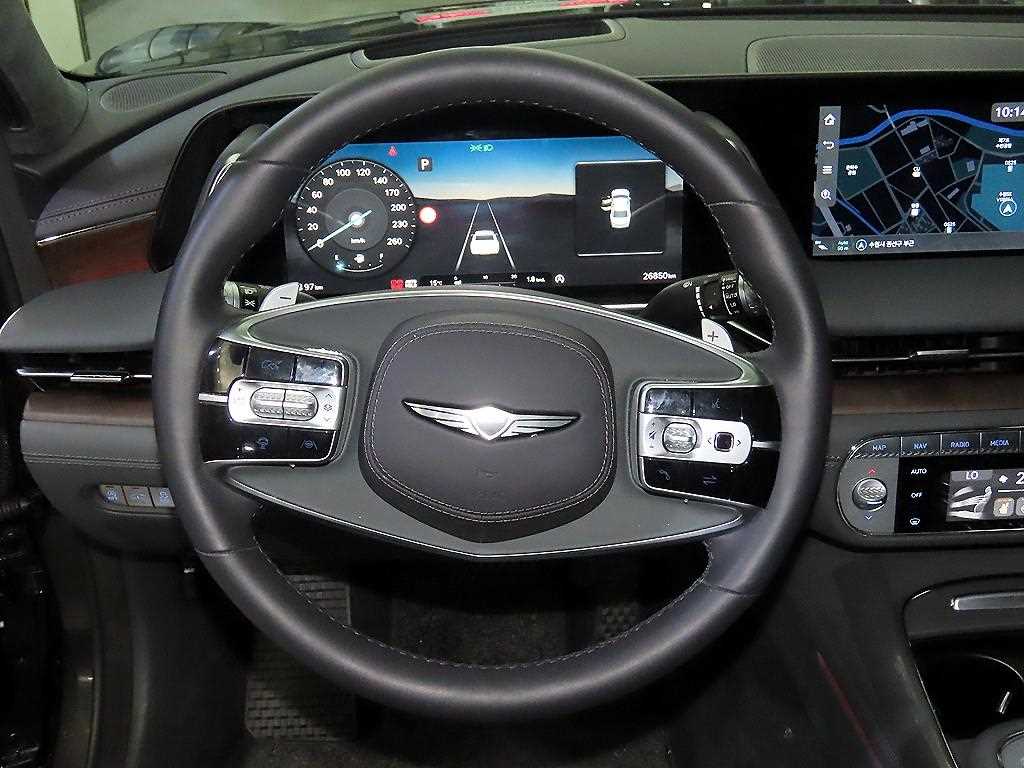 Genesis G90 - Vista 8