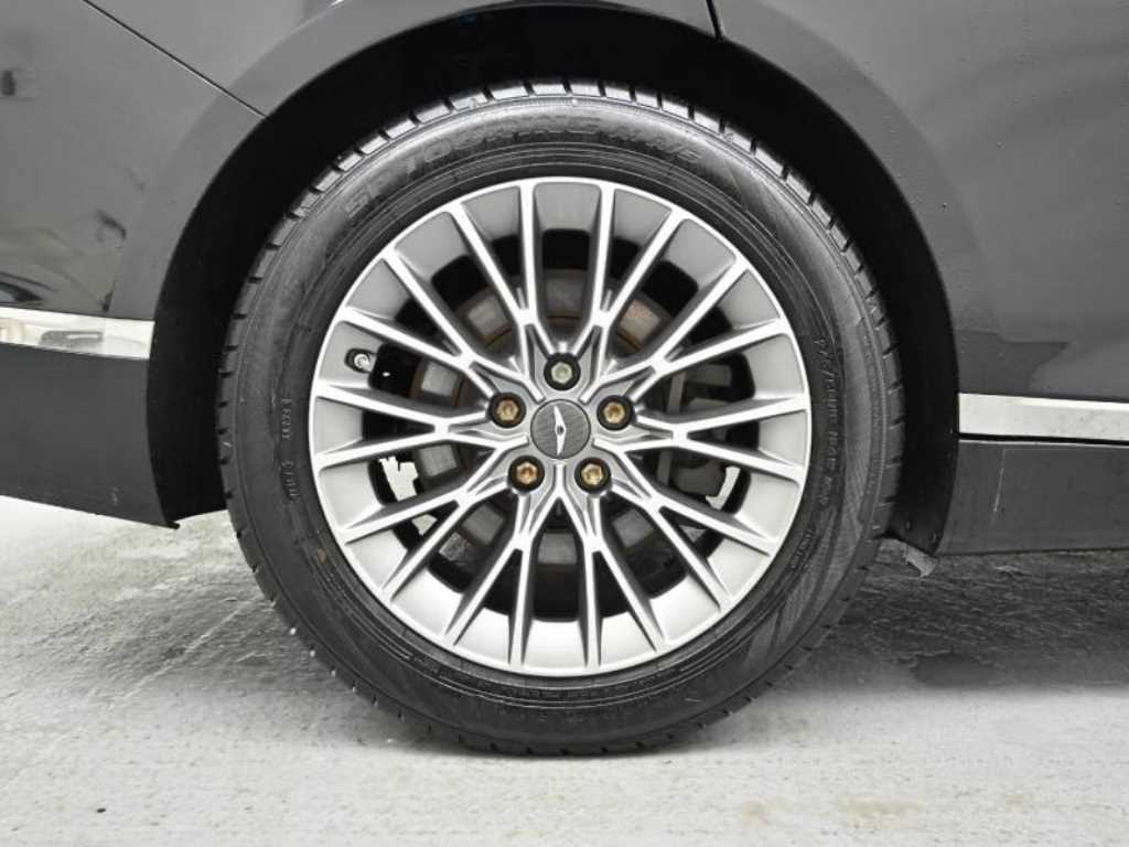 Genesis G80 - Vista 5