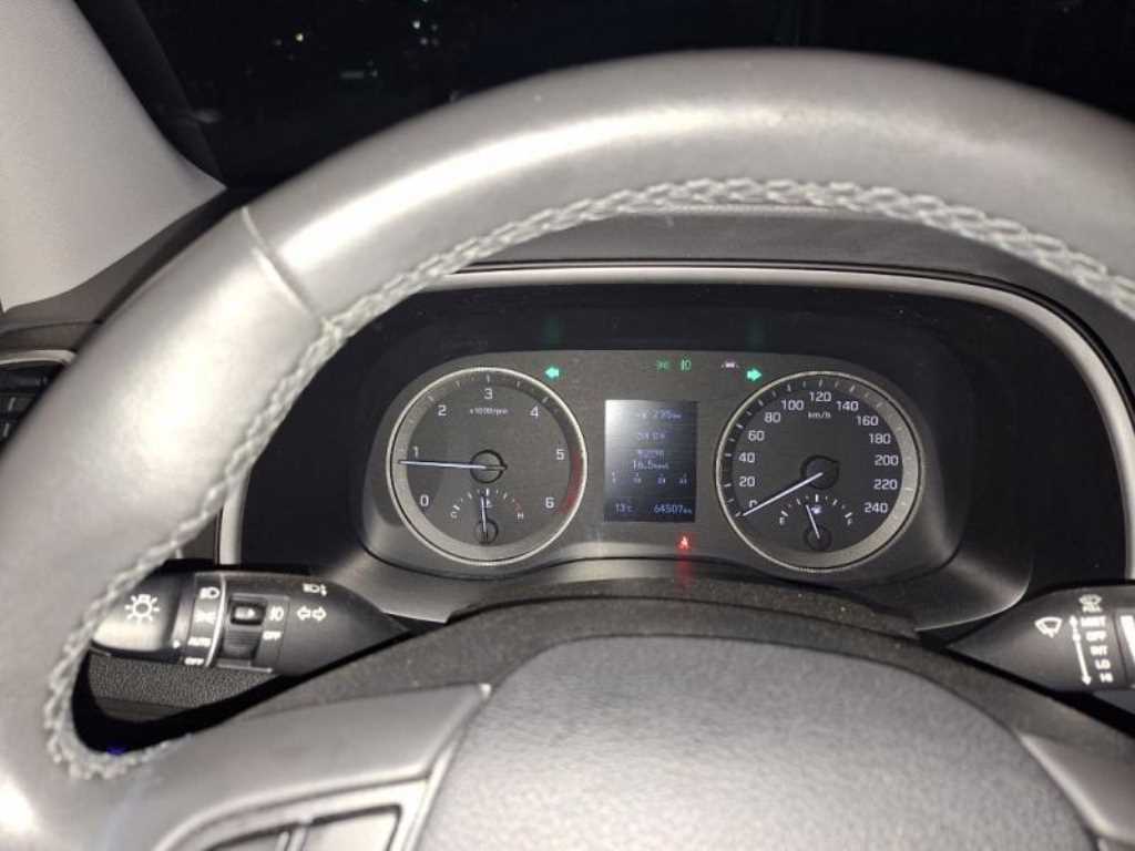 HYUNDAI Tucson - Vista 4