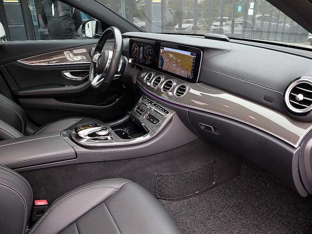 Mercedes Benz E class 2019 Gris - Importación desde Corea - HF Imports Iquique - Foto 13