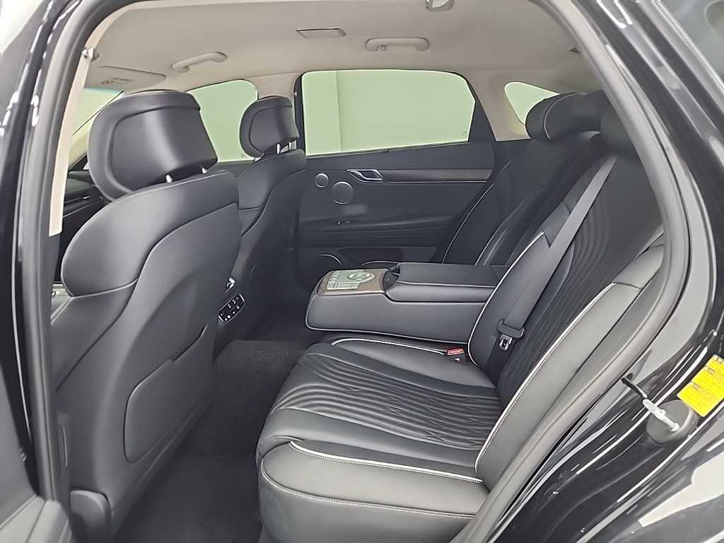 Genesis G80 - Vista 12