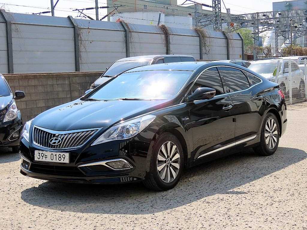 HYUNDAI Grandeur - Vista 2