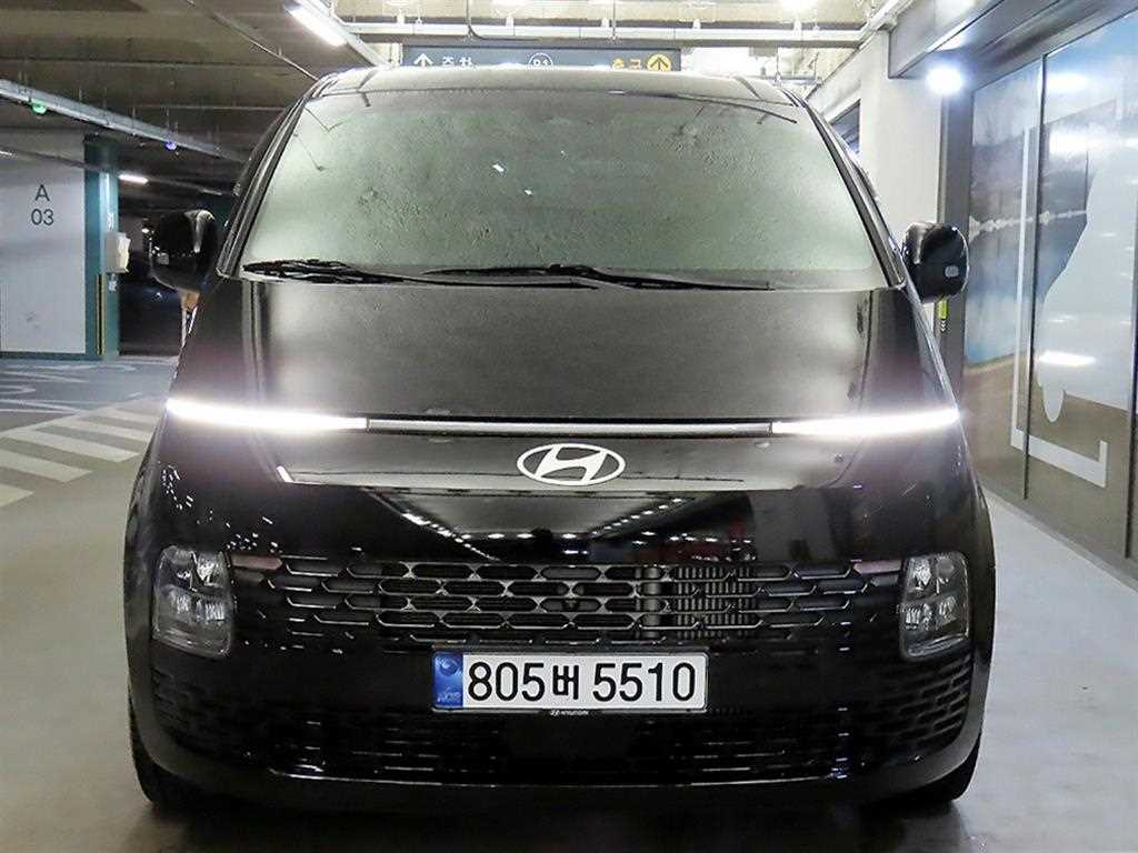 HYUNDAI Staria - Vista 2