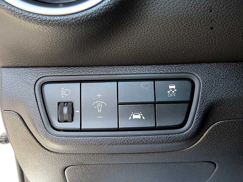 KIA K3 - Vista 12