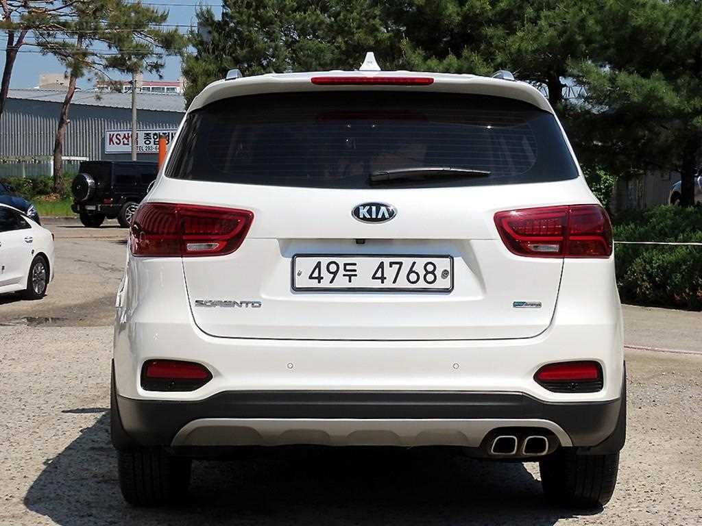 KIA Sorento - Vista 4