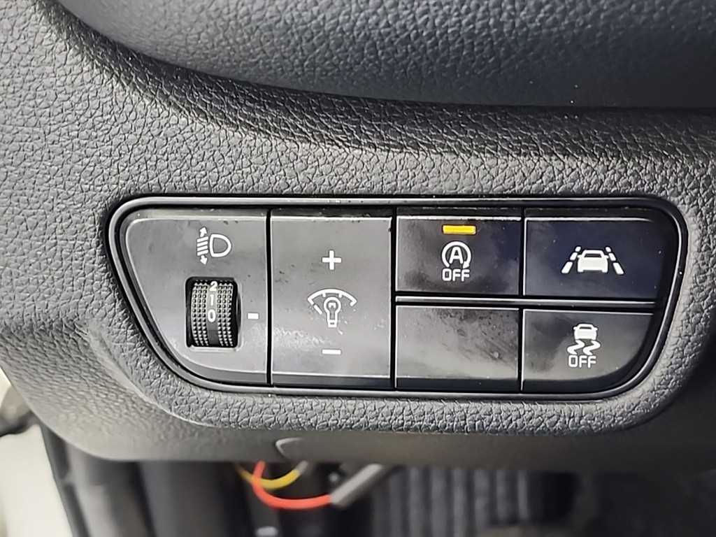 KIA Seltos 2022 Blanco - Importación desde Corea - HF Imports Iquique - Foto 14