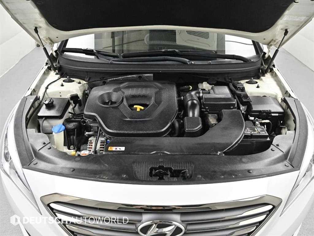 HYUNDAI Sonata - Vista 6