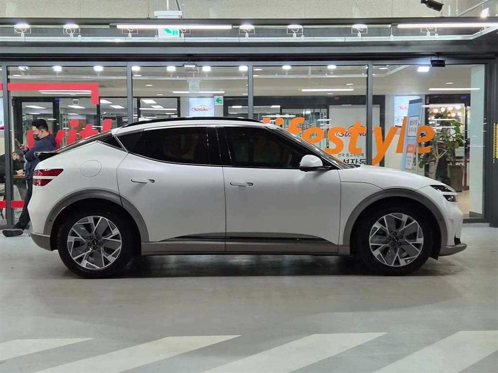 Genesis GV60 - Vista 3