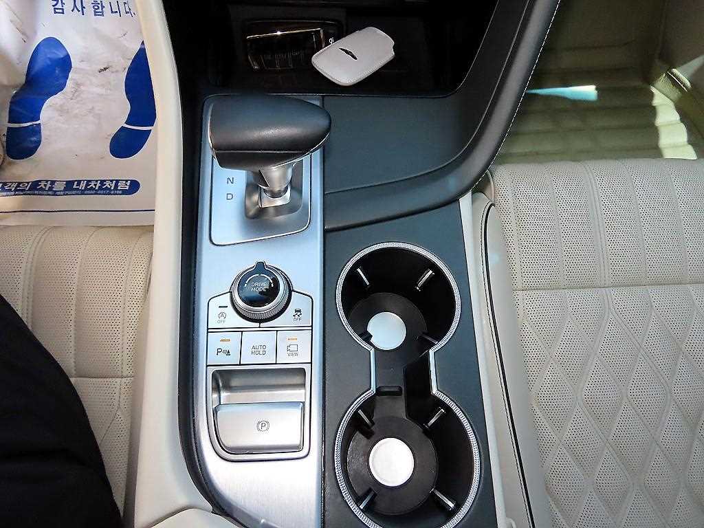 Genesis G70 - Vista 11