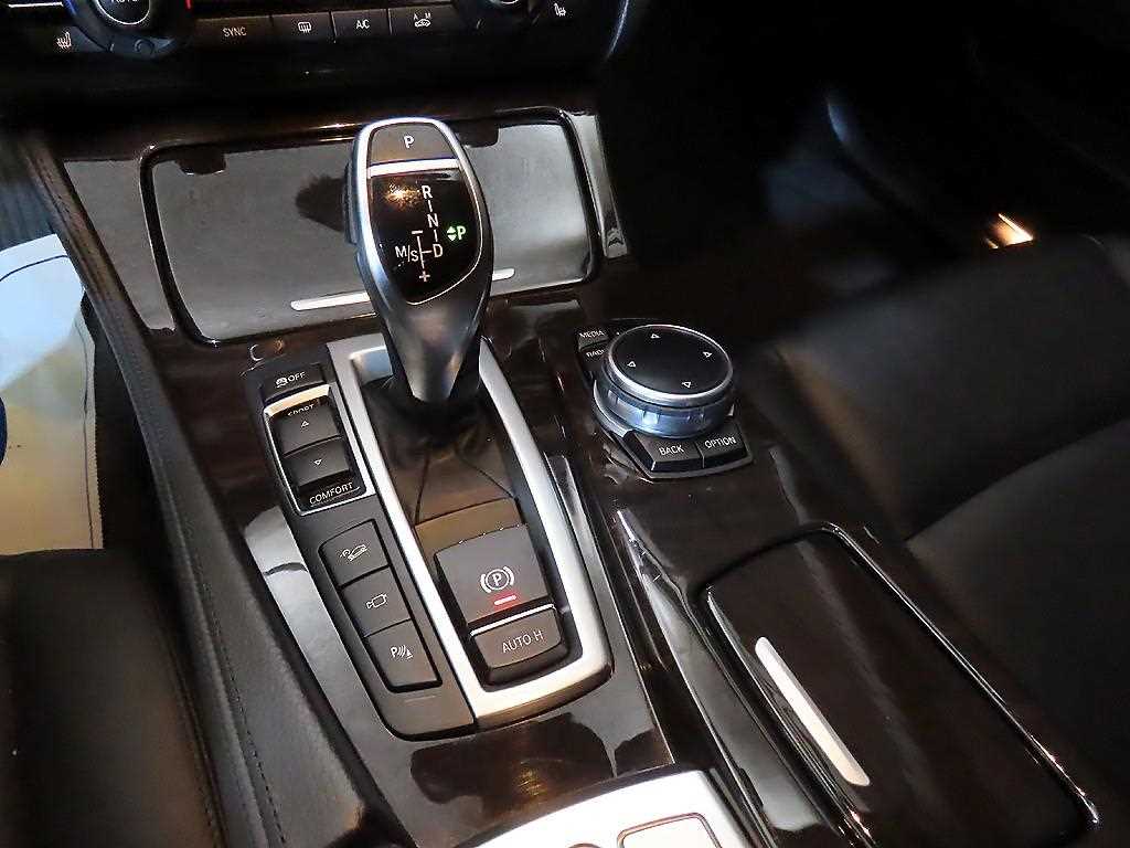 BMW 5 Series - Vista 12
