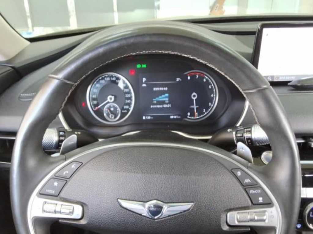 Genesis G80 - Vista 4