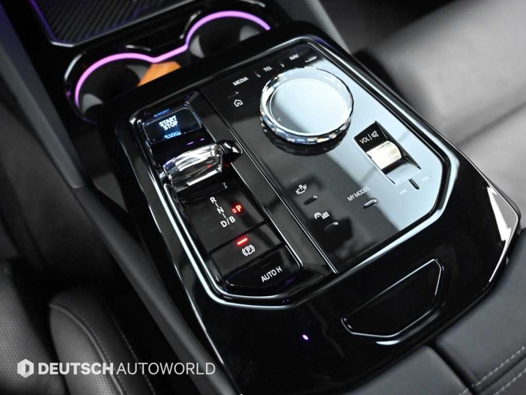 BMW i5 - Vista 9