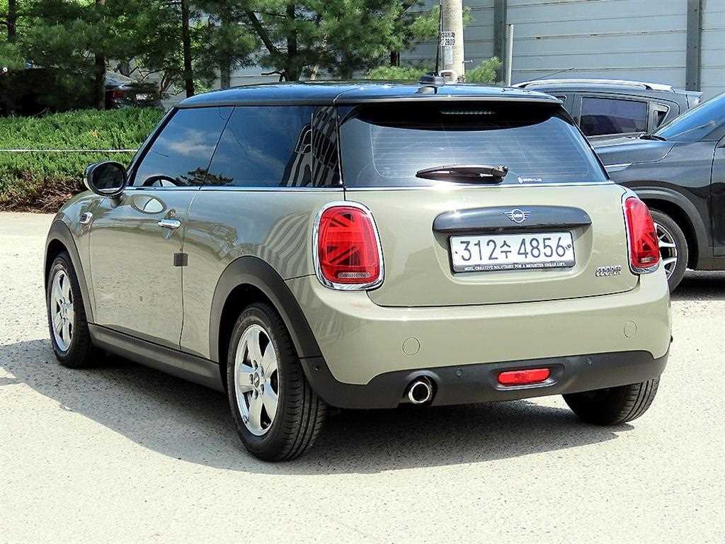 Mini Cooper - Vista 3