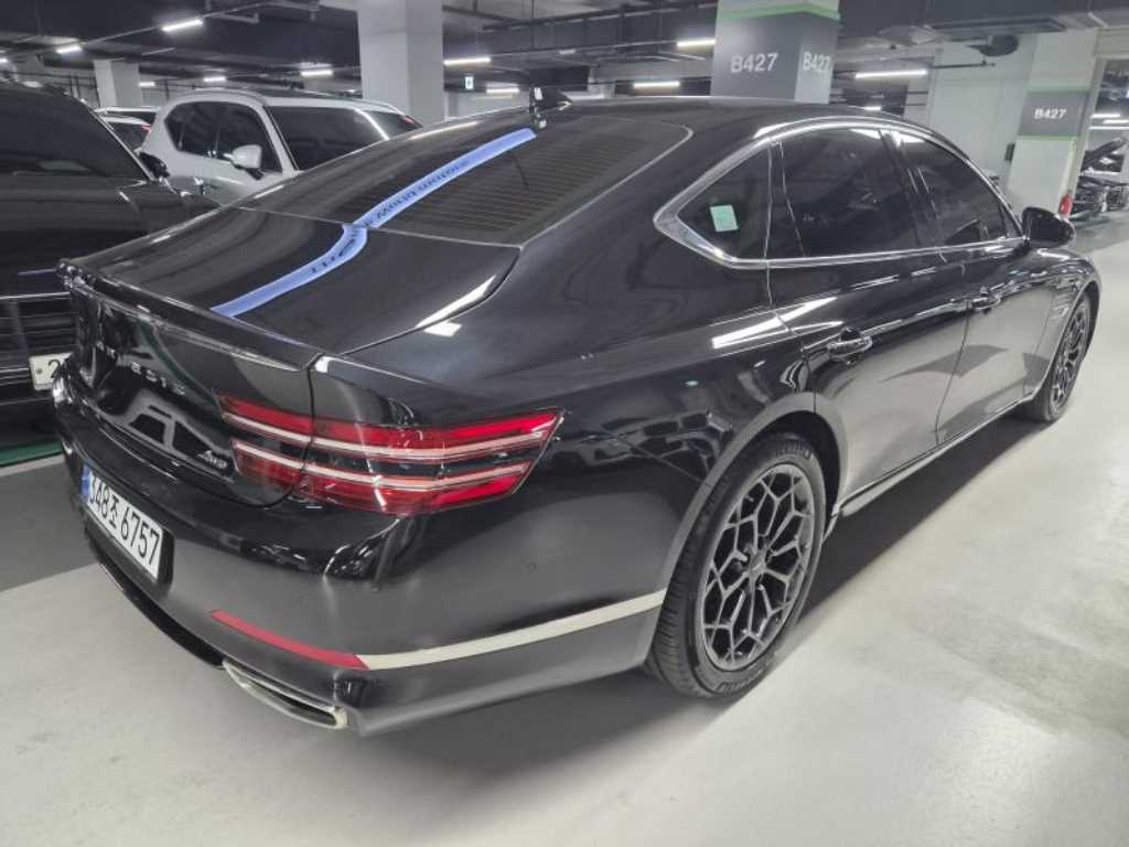 Genesis G80 - Vista 6
