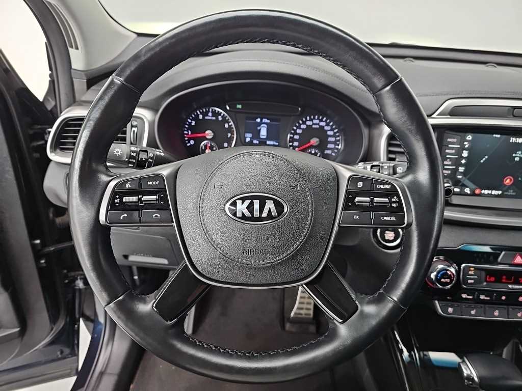KIA Sorento - Vista 9