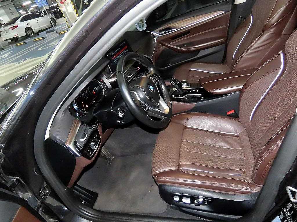BMW 5 Series - Vista 6