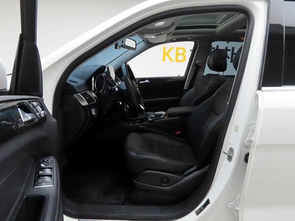 Mercedes Benz GLE Class 2016 Blanco - Importación desde Corea - HF Imports Iquique - Foto 13