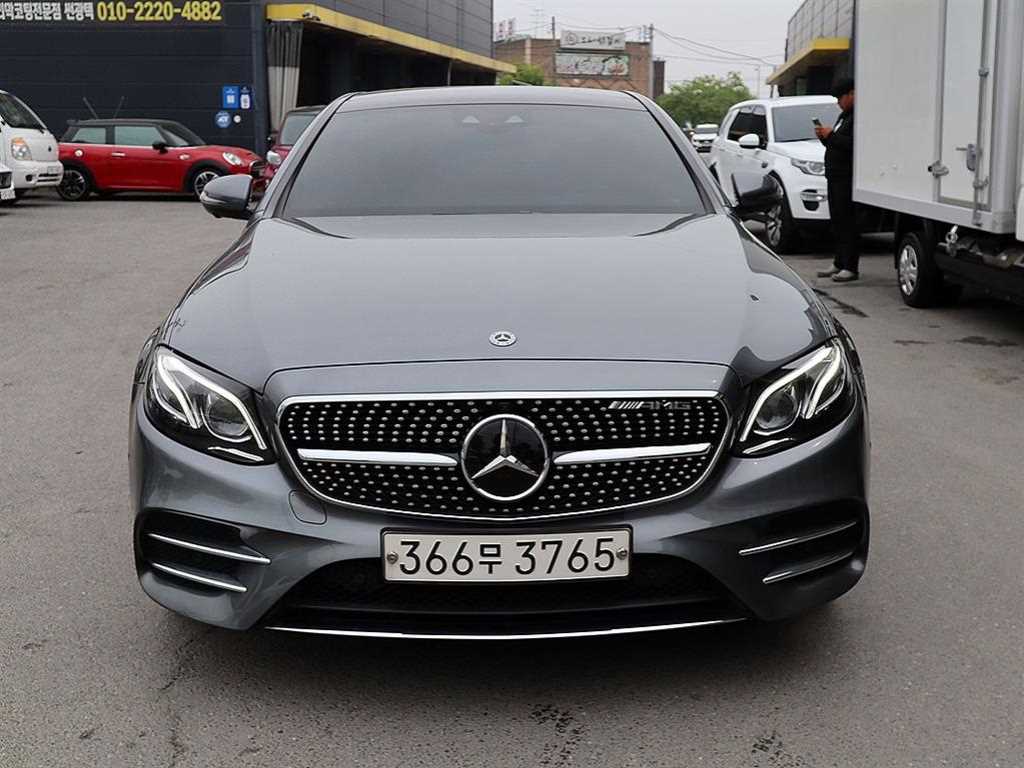 Mercedes Benz E class 2019 Gris - Importación desde Corea - HF Imports Iquique - Foto 1