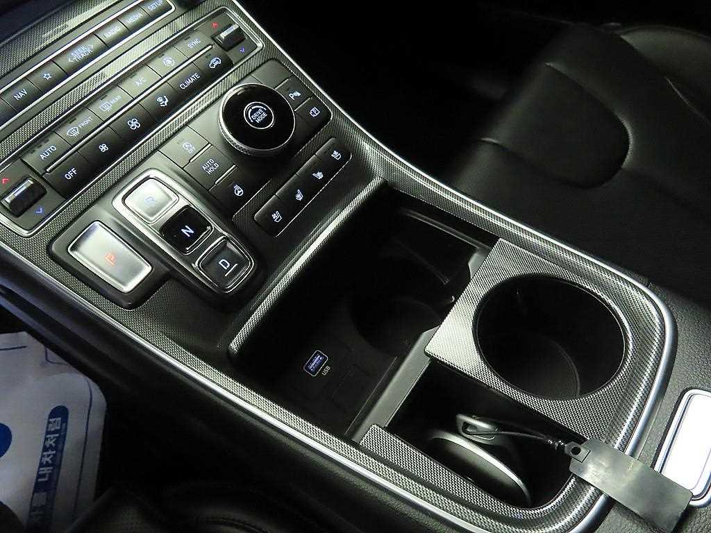 HYUNDAI Santa Fe - Vista 12