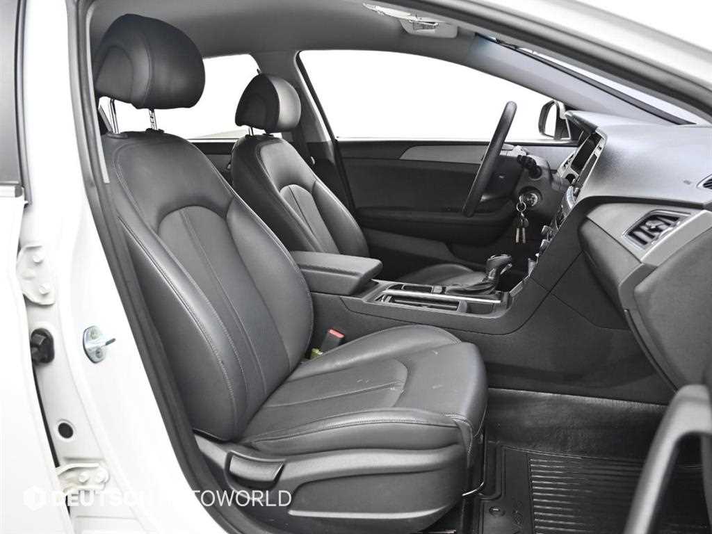 HYUNDAI Sonata - Vista 10
