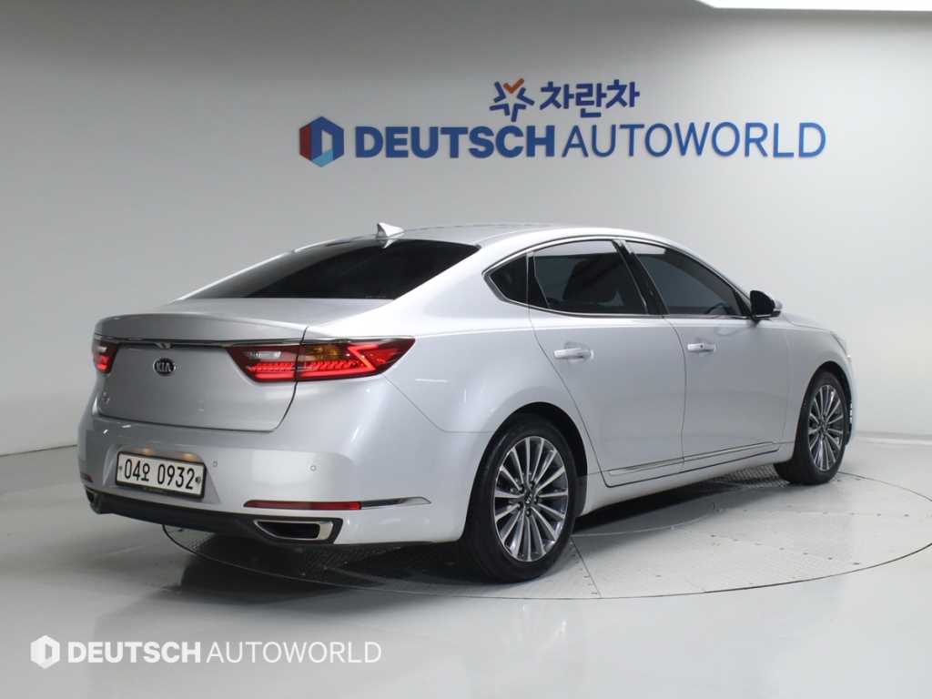 KIA K7 - Vista 2