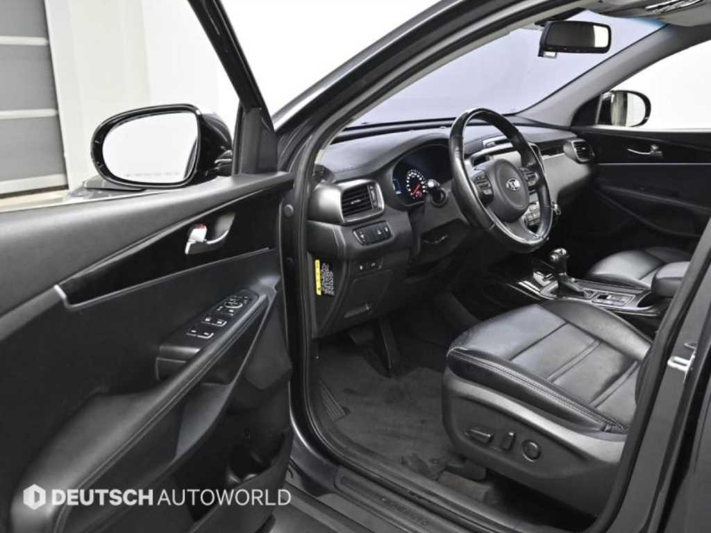 KIA Sorento - Vista 11