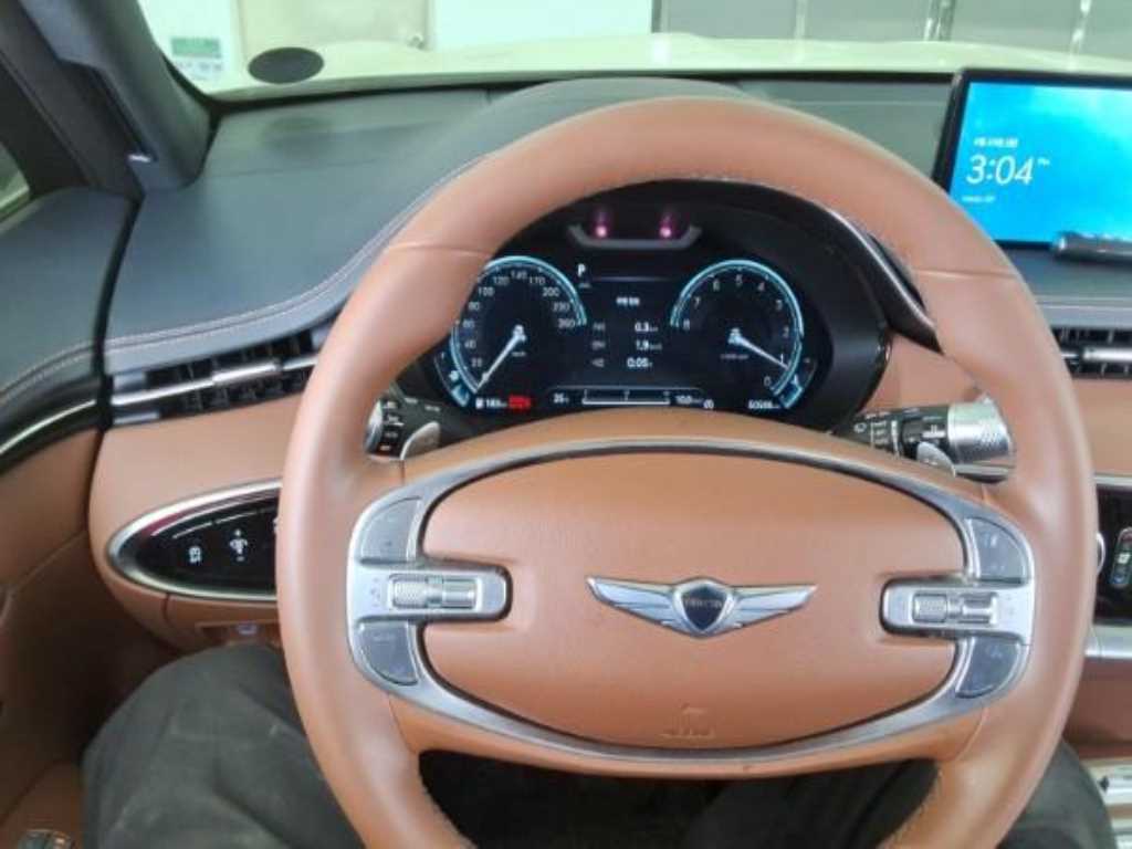 Genesis GV70 - Vista 4