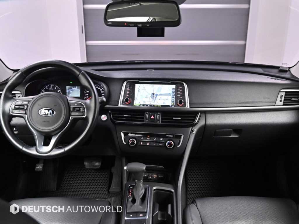KIA K5 - Vista 7