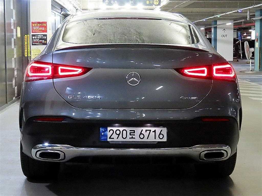 Mercedes Benz GLE Class - Vista 5