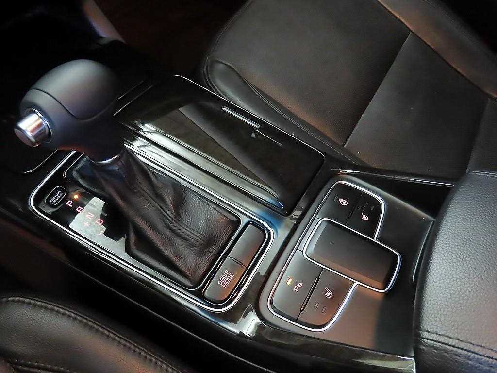 KIA K7 - Vista 12