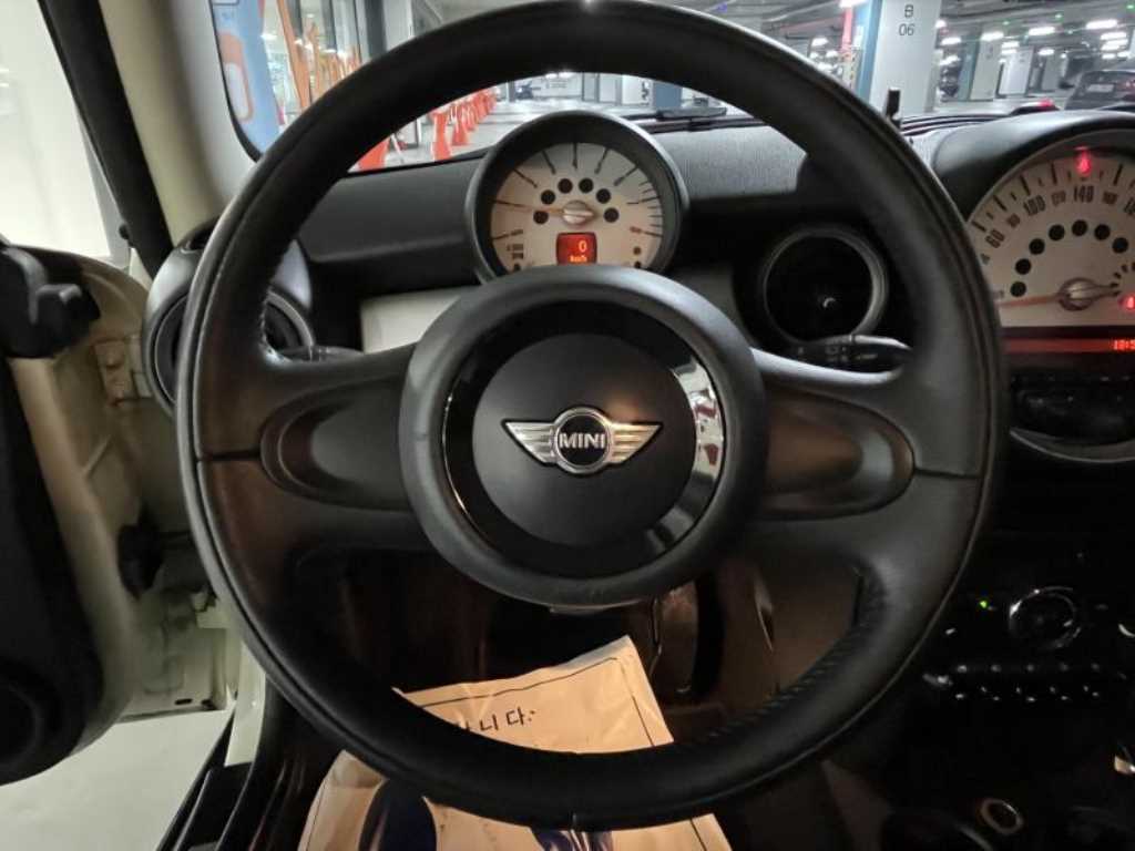 Mini Cooper - Vista 11