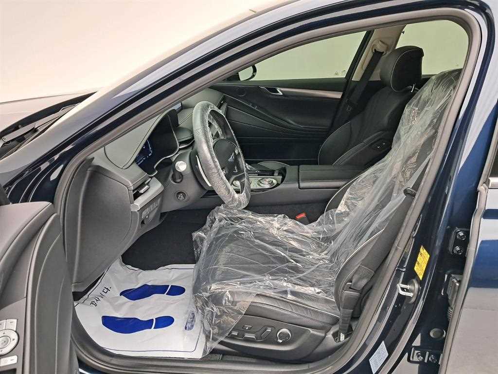Genesis G80 - Vista 11